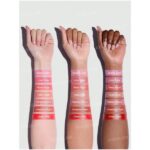 رژگونه استیکی Buttery Bliss شیگلم swatches