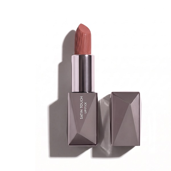 Alix Avien Satin Touch Lipstick-Vivid Aurburn 822 رژ لب ساتین تاچ آلیکس اوین رنگ 822 Vivid Aurburn
